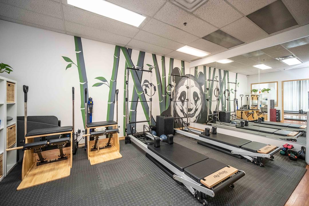 301 - 4885 Kingsway, Burnaby, BC