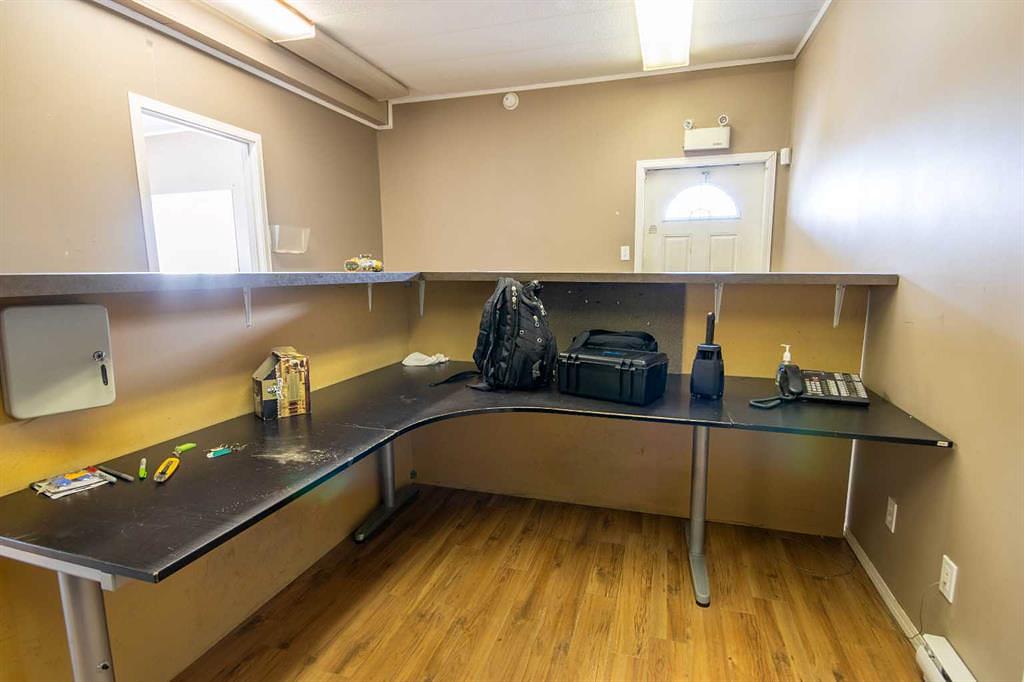 5423 Township Road 325b, Sundre, AB