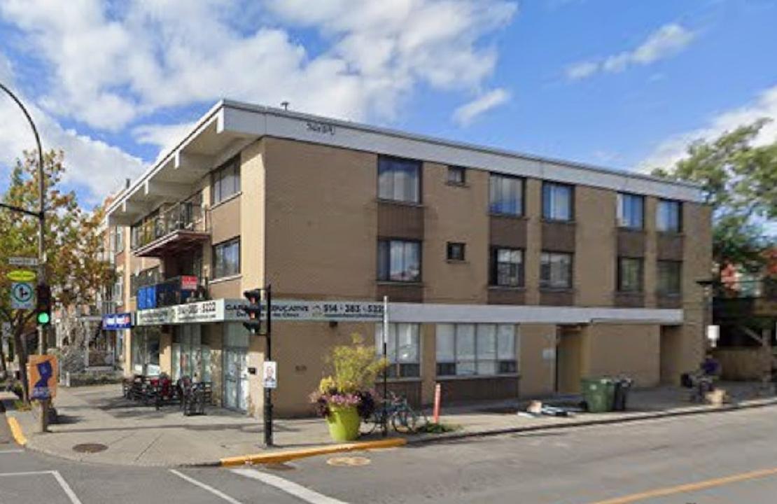 8309 Rue Saint-Denis, Montréal, QC