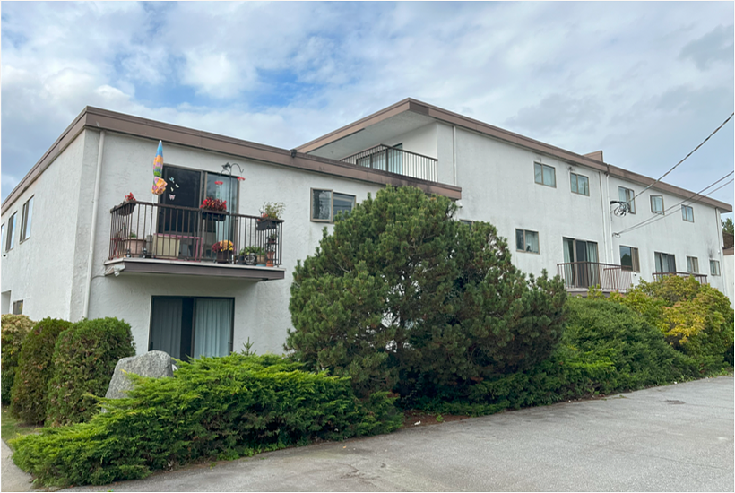 5662 Hightide Avenue, Sechelt, BC