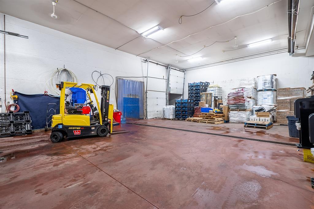 2711 50 Avenue, Lloydminster, SK