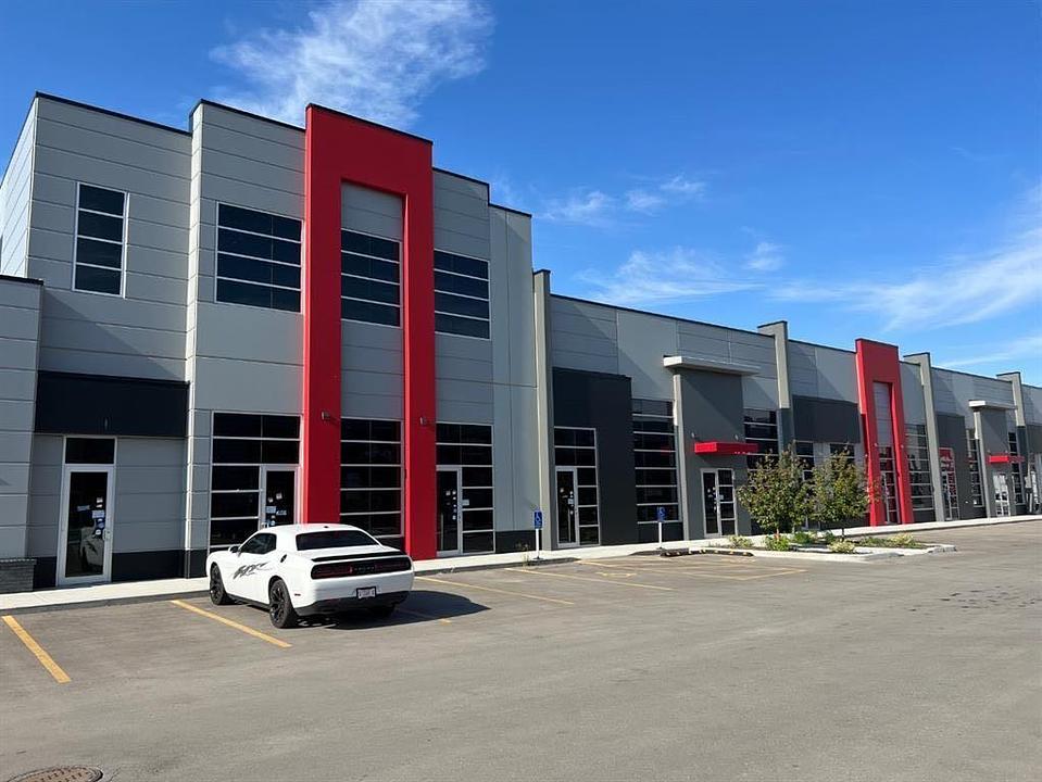 3150,3155 - 6520 36 Street Northeast, Calgary, AB