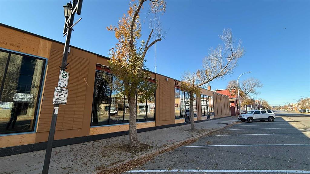 95 3 Avenue East, Drumheller, AB