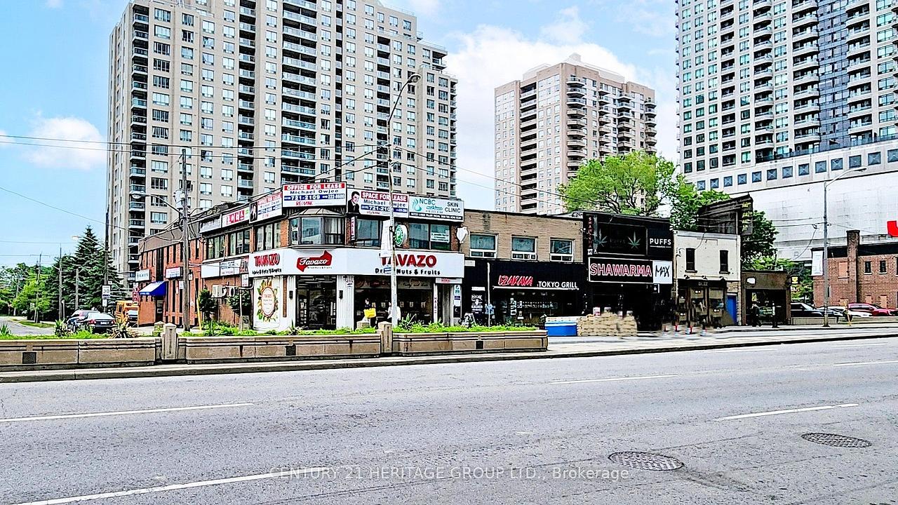 5171 Yonge Street, Toronto, ON
