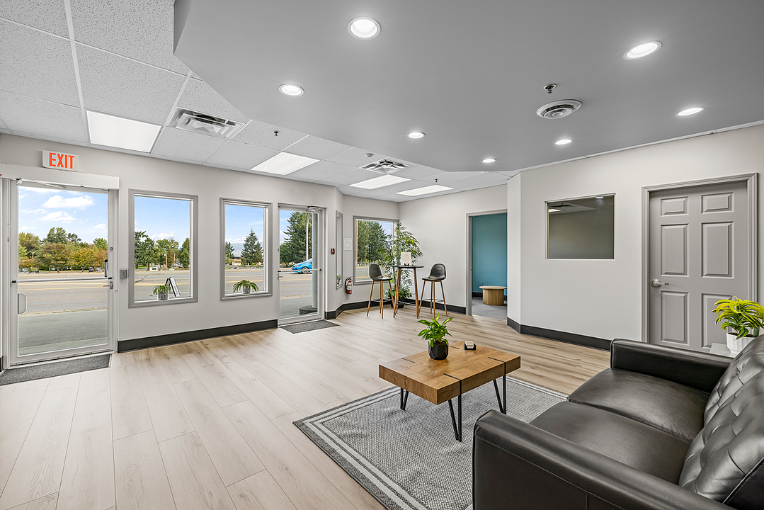 110 - 198 Island Highway East, Parksville, BC