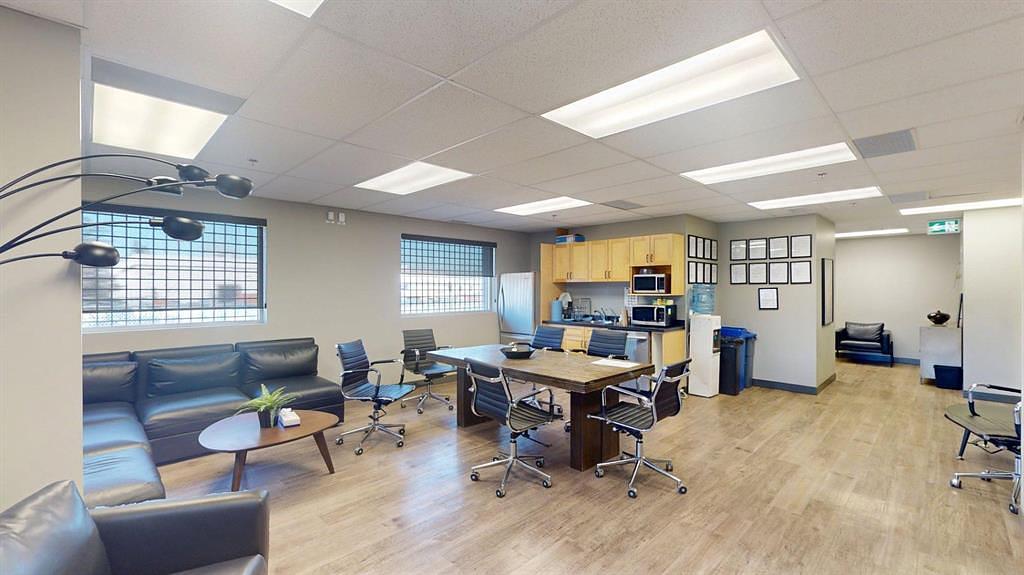 5430 30 Street Southeast, Calgary, AB