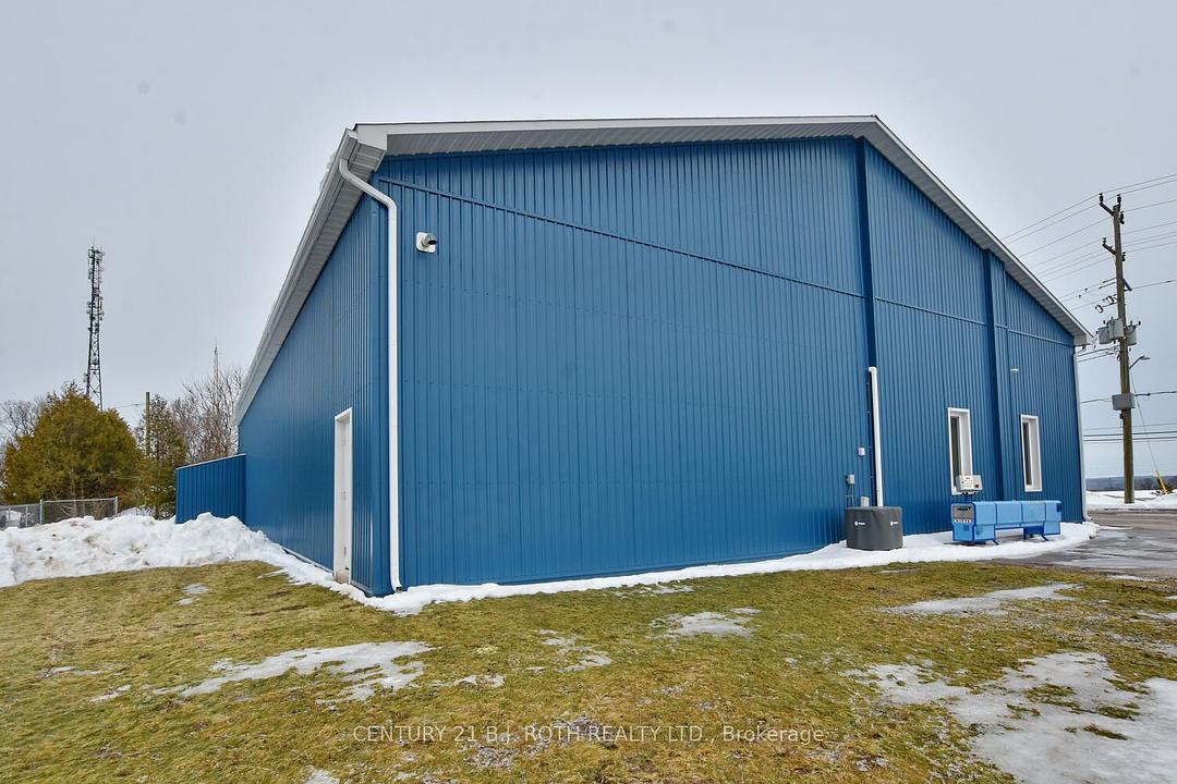240 9th Avenue East, Owen Sound, ON