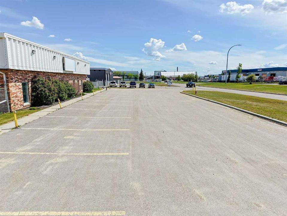 10946 89 Avenue, Grande Prairie, AB