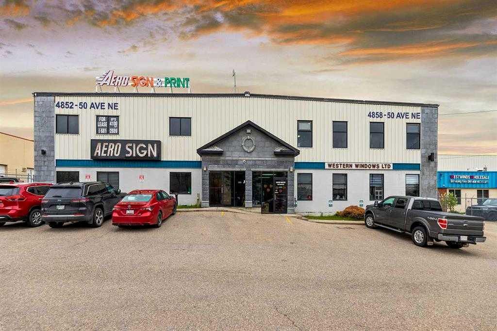 4852 50 Avenue Northeast, Calgary, AB