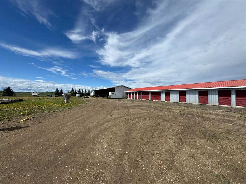 10212 98 Avenue, Hythe, AB