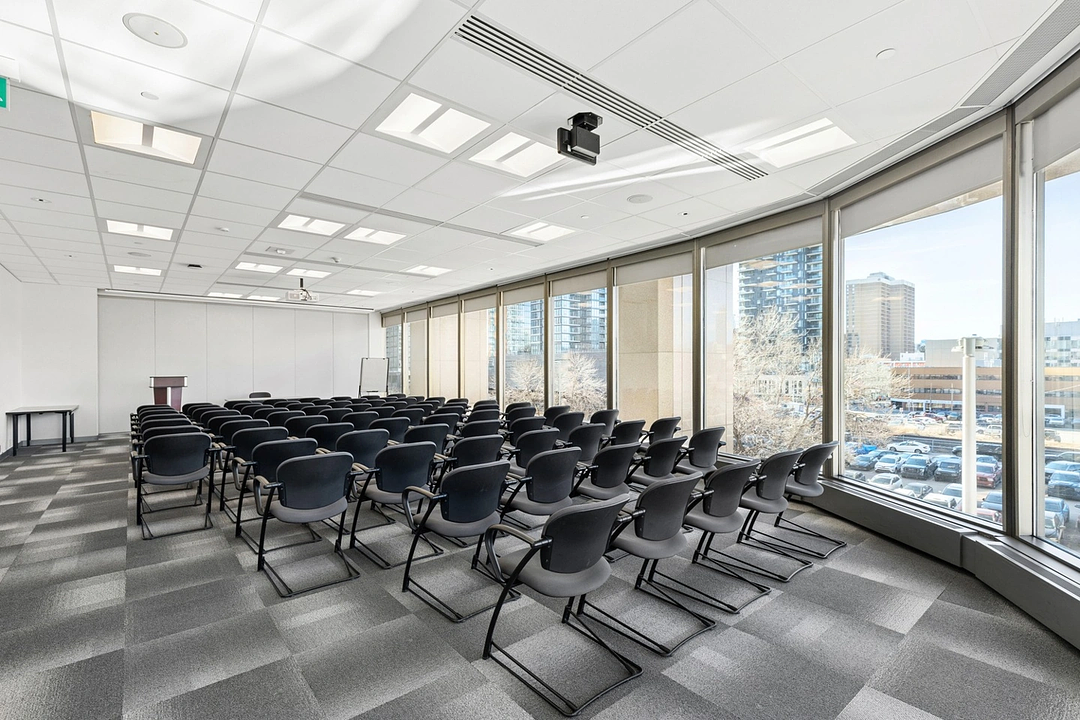 130 - 700 9 Avenue Southwest, Calgary, AB