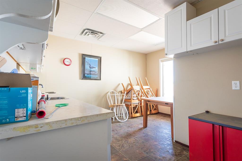 310 Williams Drive, Neilburg, SK