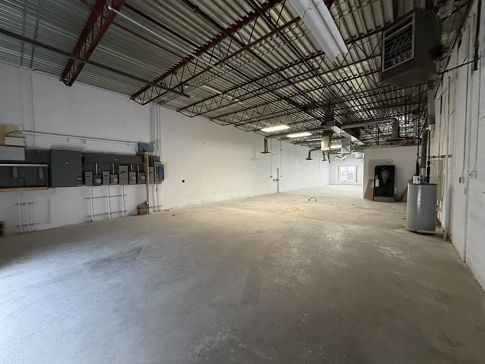 3221 - 3221 2 Avenue North, Lethbridge, AB