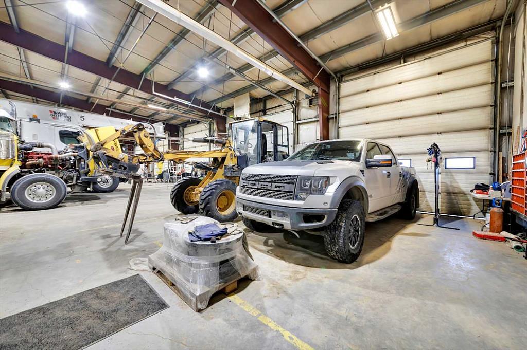 3 Production Avenue, Blackfoot, AB