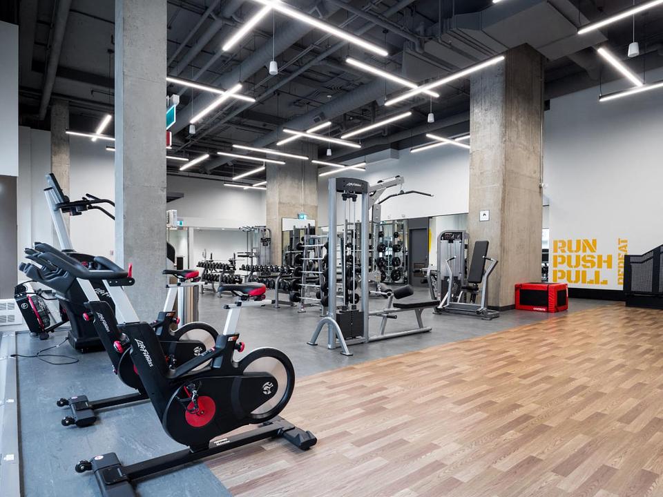 1600 - 605 5 Avenue Southwest, Calgary, AB