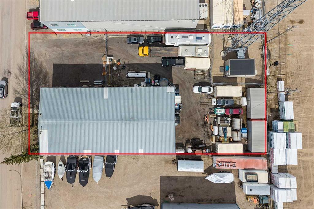 1020 Laut Avenue, Crossfield, AB