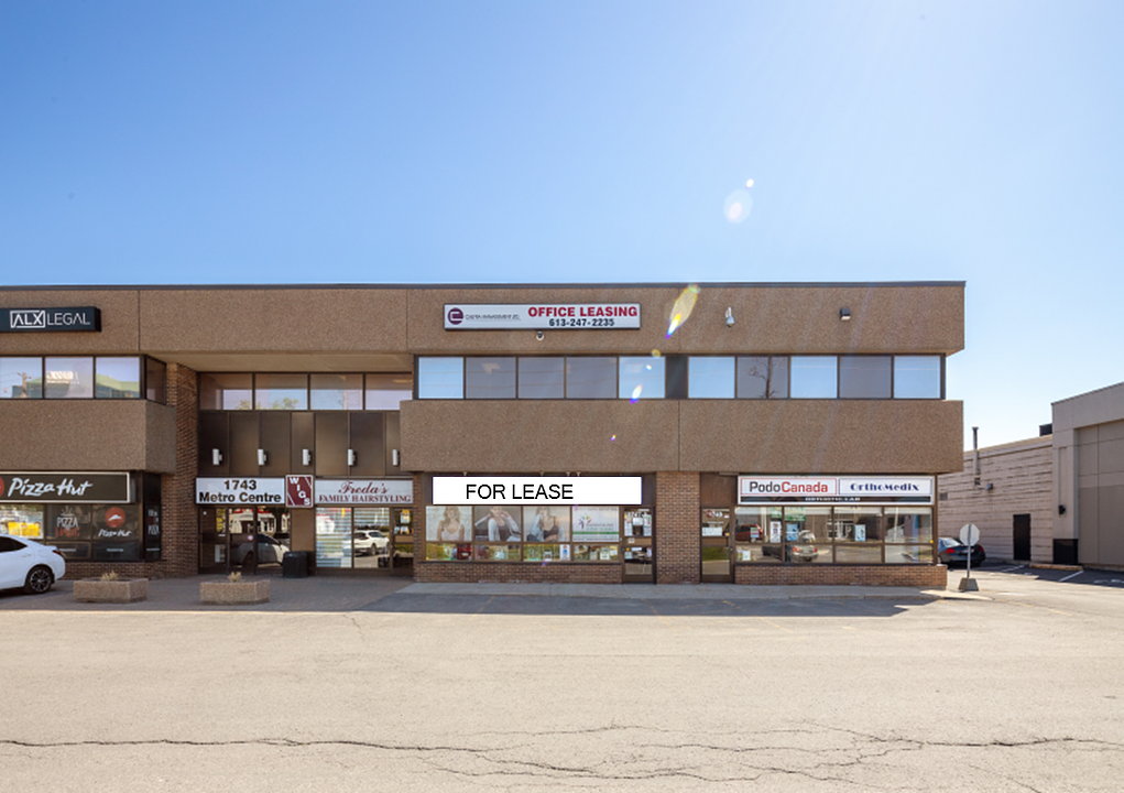 1747A - 1725 St-Laurent Boulevard, Ottawa, ON