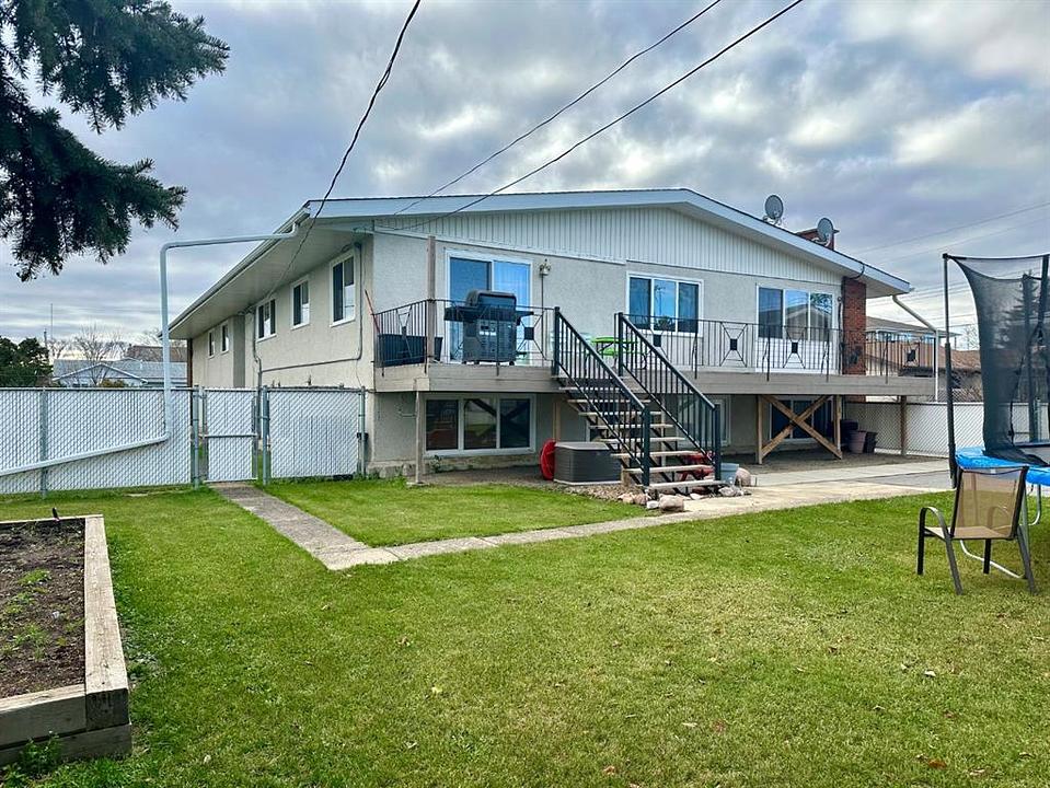 10016 103 Avenue, Lac la Biche, AB