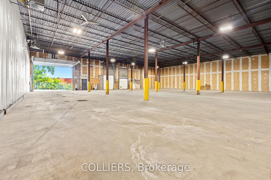 1705 Russell Road, Ottawa, ON