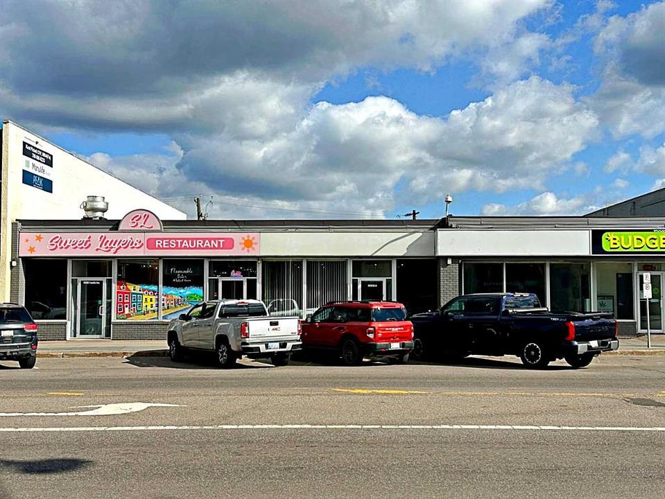101 - 9906a Franklin Avenue, Fort McMurray, AB