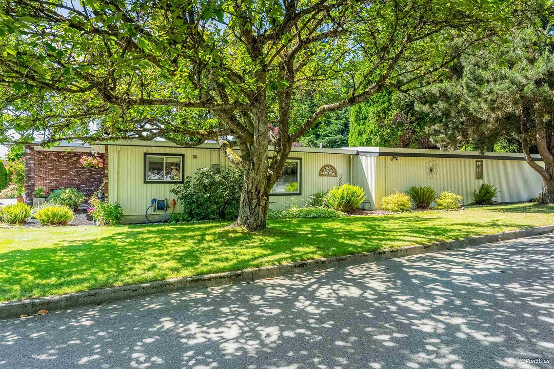 529 Appian Way, Coquitlam, BC