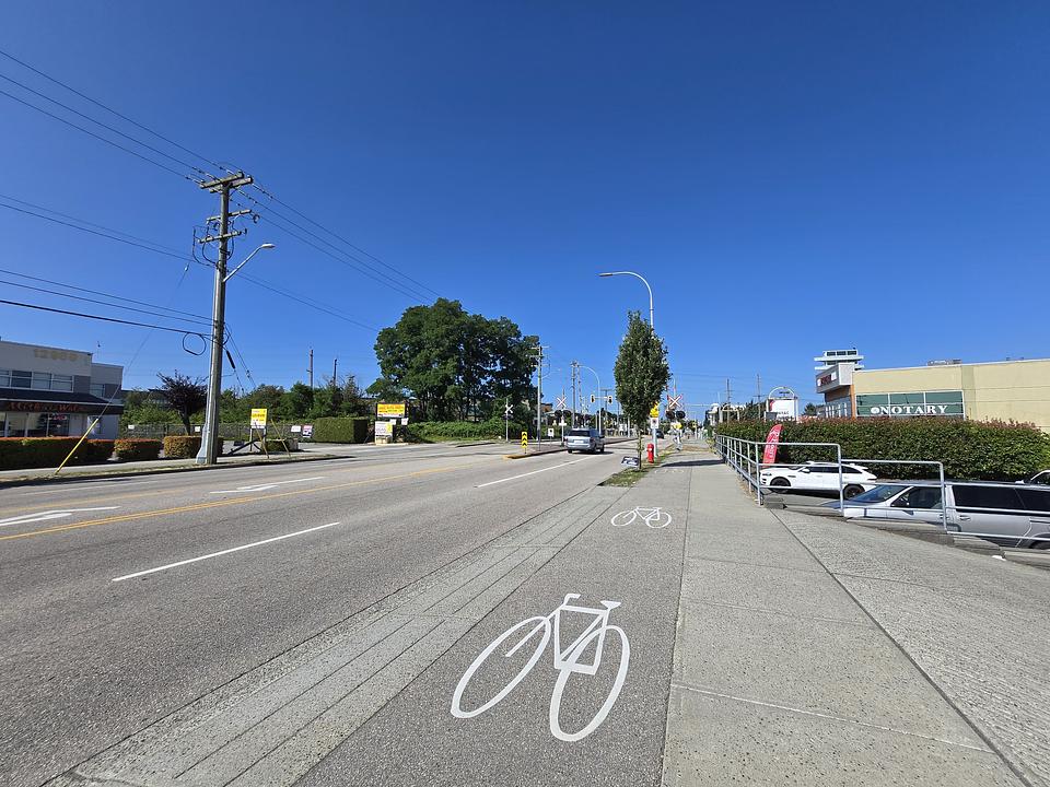 12975 80 Ave, Surrey, BC