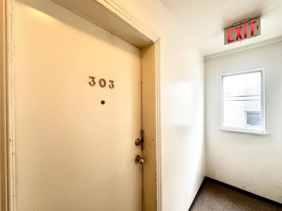 8732 Granville Street, Vancouver, BC