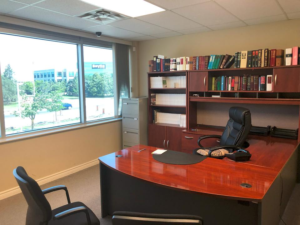 205 - 2601 Matheson Blvd E, Mississauga, ON