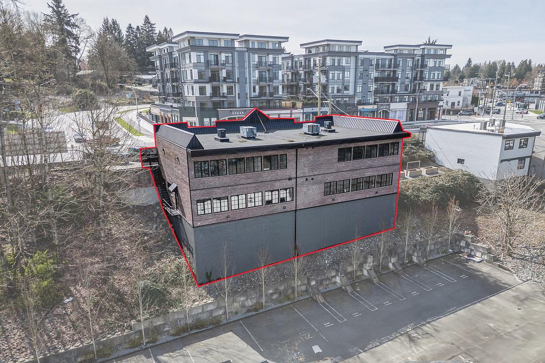 33827 South Fraser Way, Abbotsford, BC