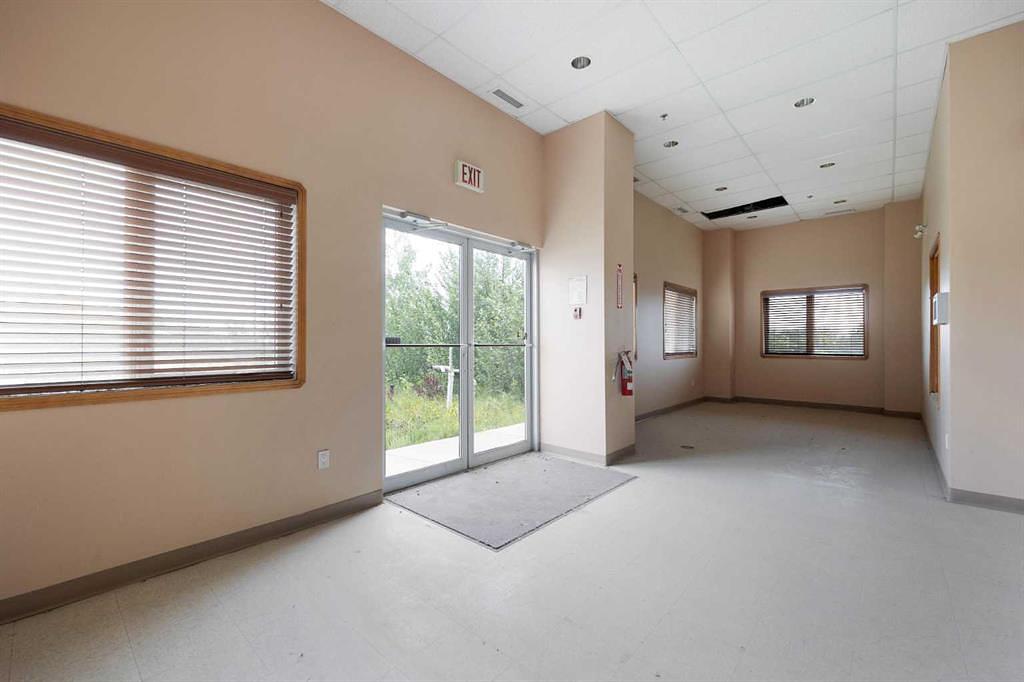 105 Oak Court, Anzac, AB