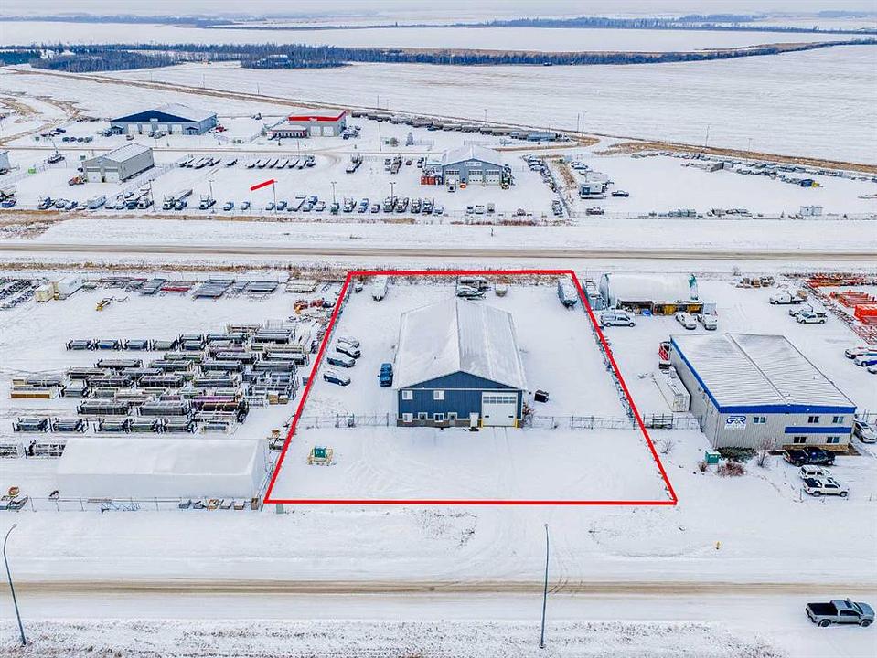 9326 81 Avenue, Clairmont, AB
