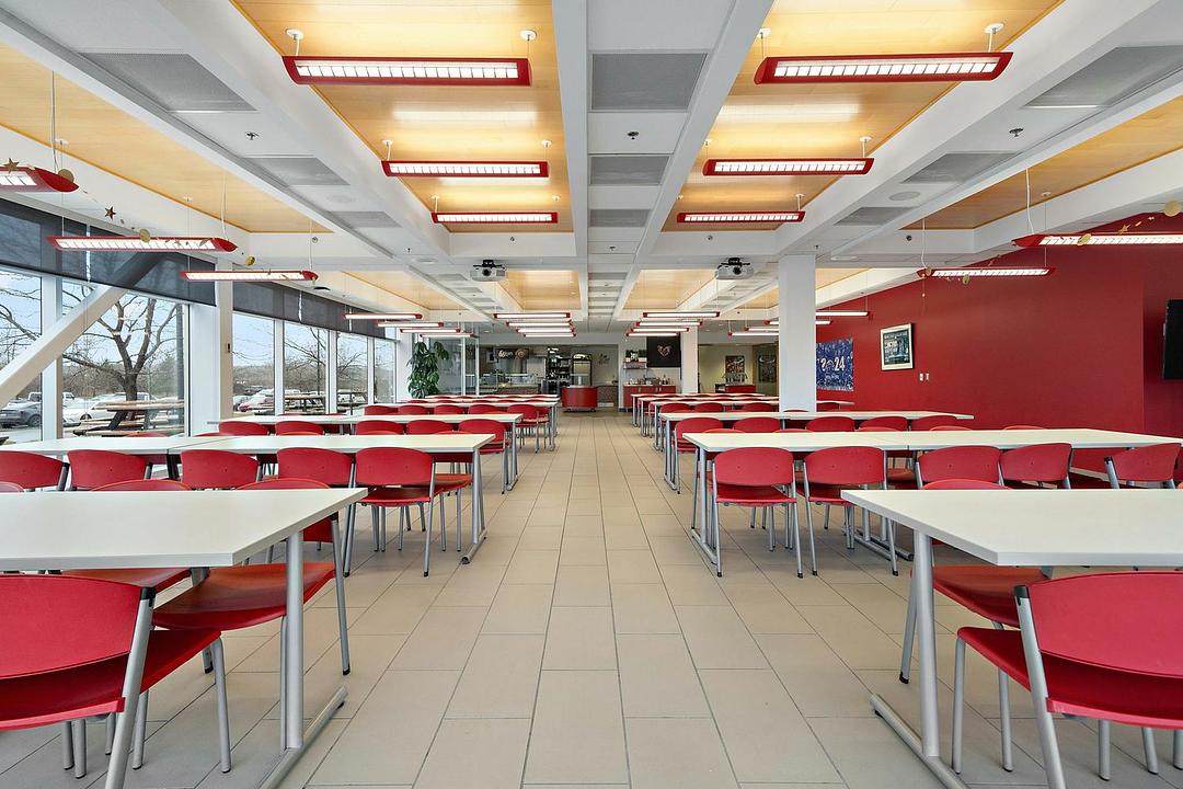 2500 Boulevard Alfred Nobel, Montréal, QC