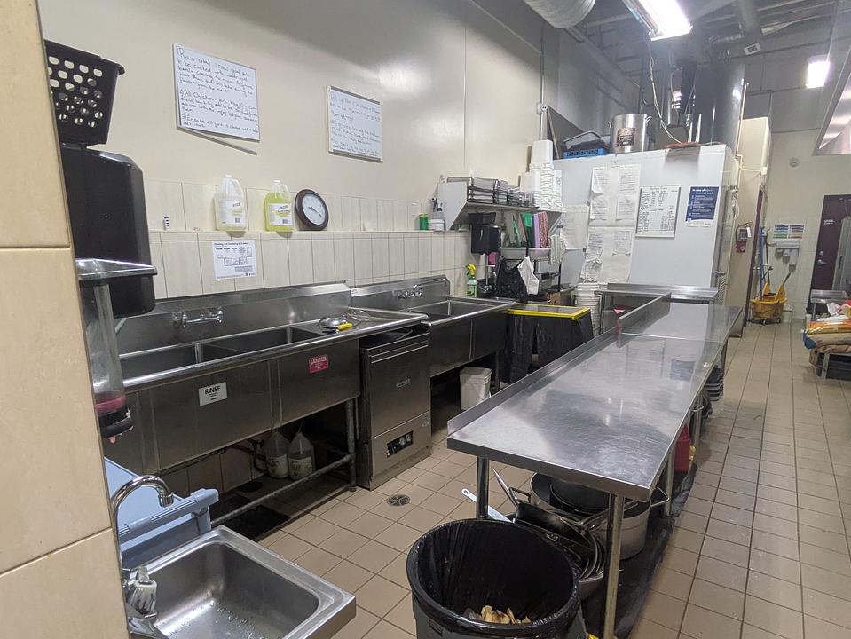 20 - 488 Eglinton Avenue West, Mississauga, ON