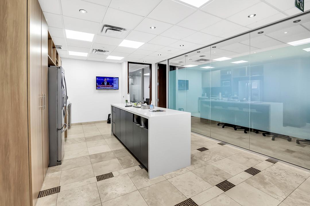 200 - 10 King Street East, Toronto, ON