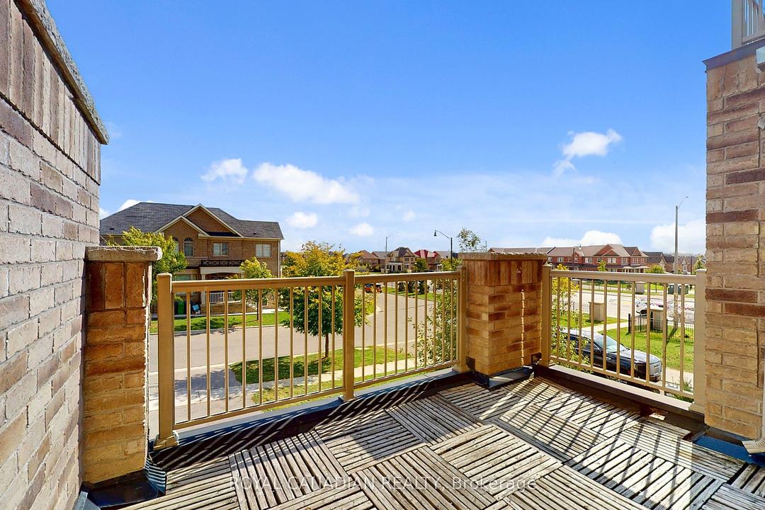 54 Chesterwood Crescent, Brampton, ON