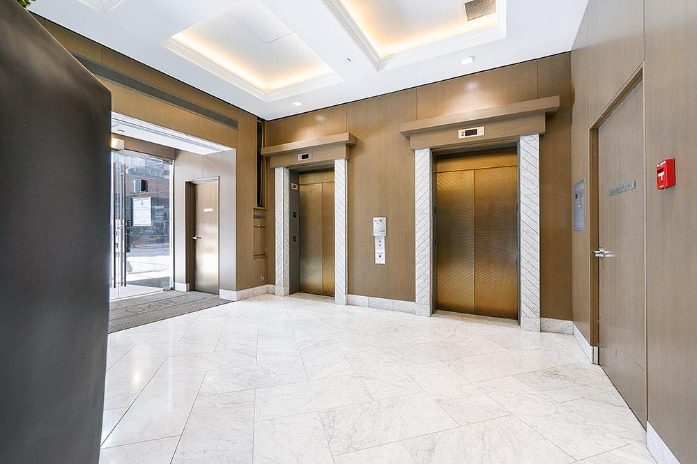 710 - 890 West Pender Street, Vancouver, BC