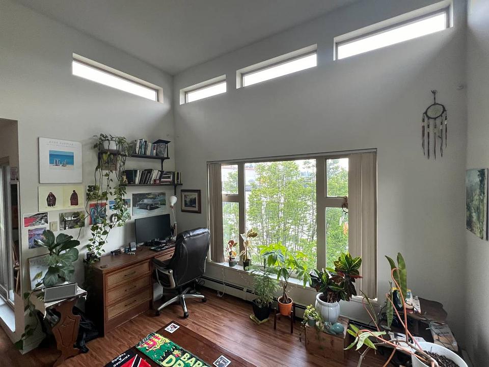 302 - 1975 Pine Street, Vancouver, BC