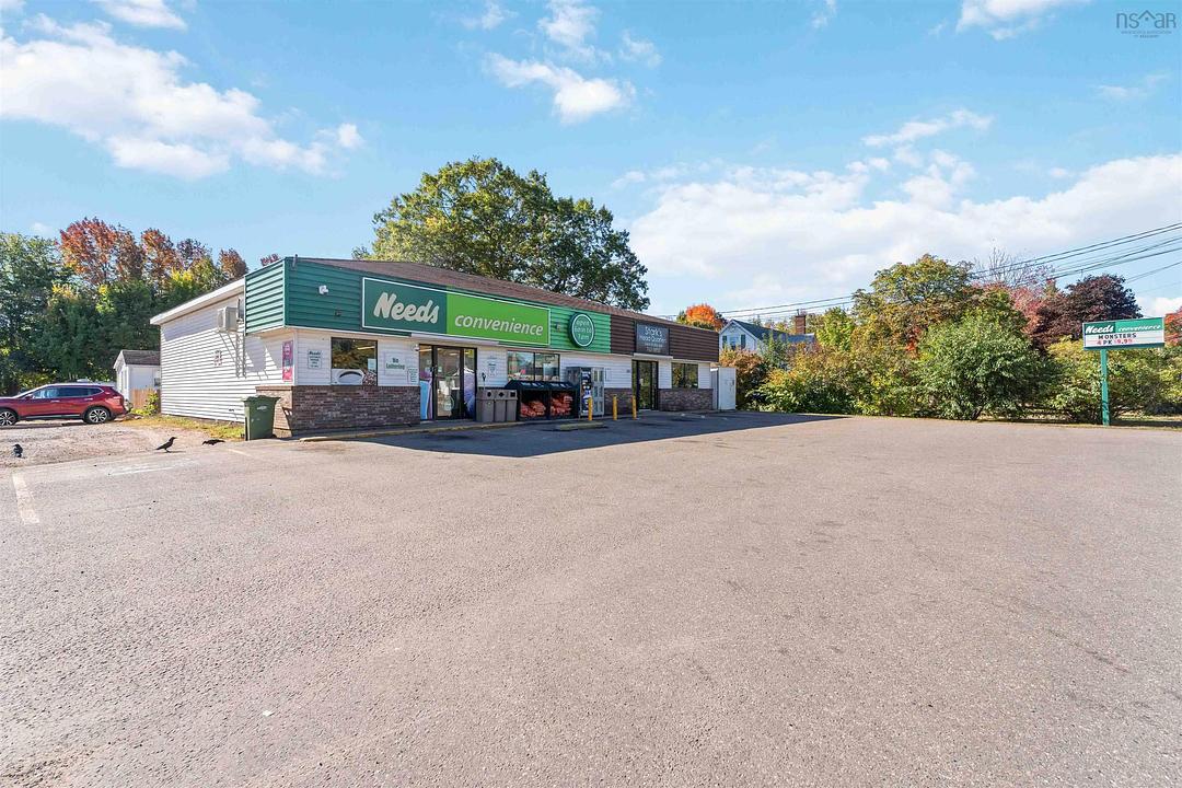 800 Main Street, Kingston, NS