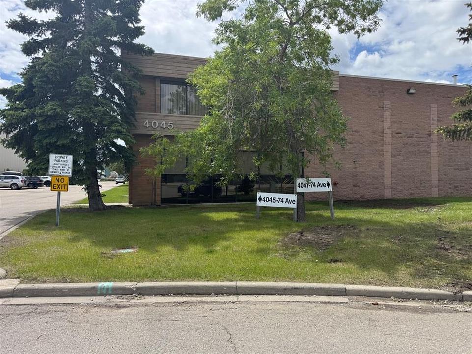 9 - 4045 74 Avenue Southeast, Calgary, AB