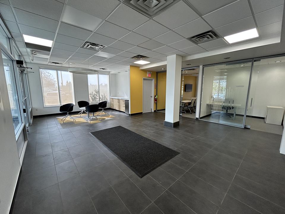 11812 121 Street Northwest, Edmonton, AB