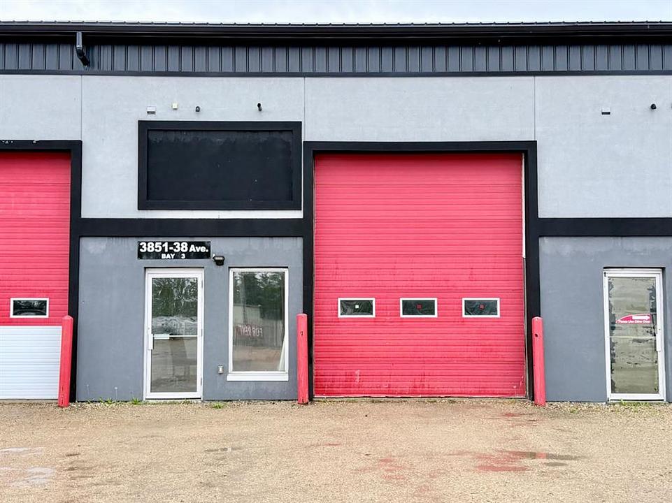 Bay 3 - 3851 38 Avenue, Whitecourt, AB