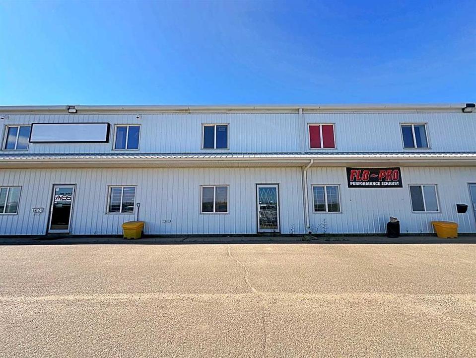 104 - 280 Maclennan Crescent, Fort McMurray, AB