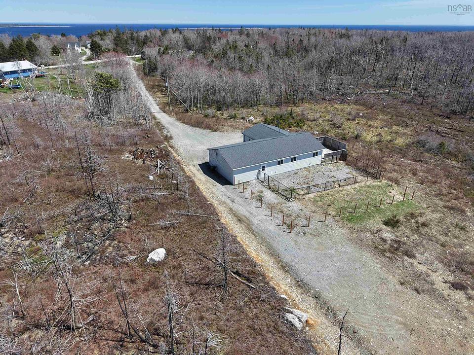 128 Beach Road, Shelburne, NS