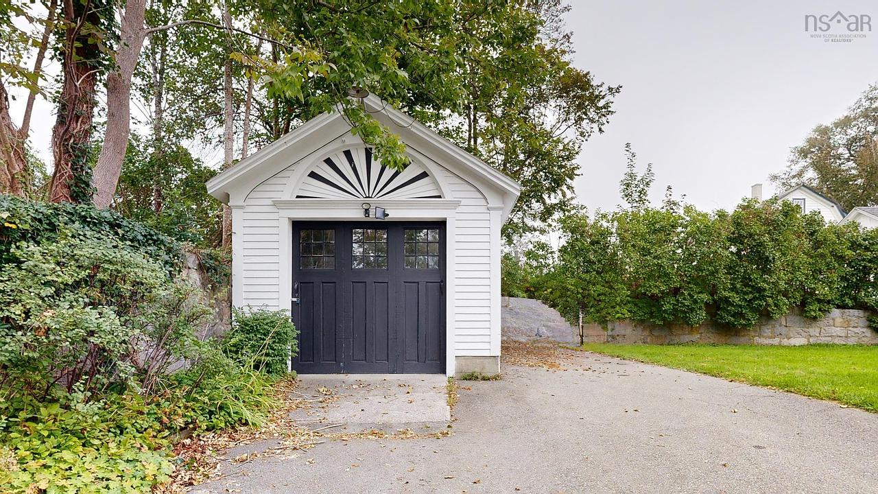130 Water Street, Shelburne, NS