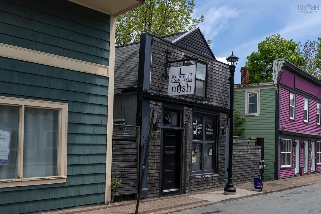 706 King Street, Bridgewater, NS