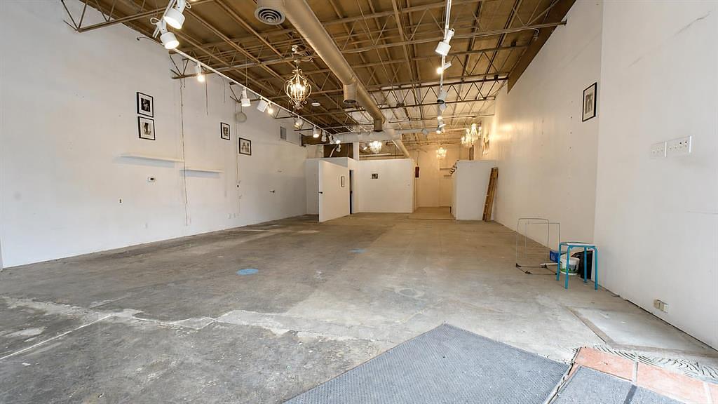 2100 4 Street Southwest, Calgary, AB