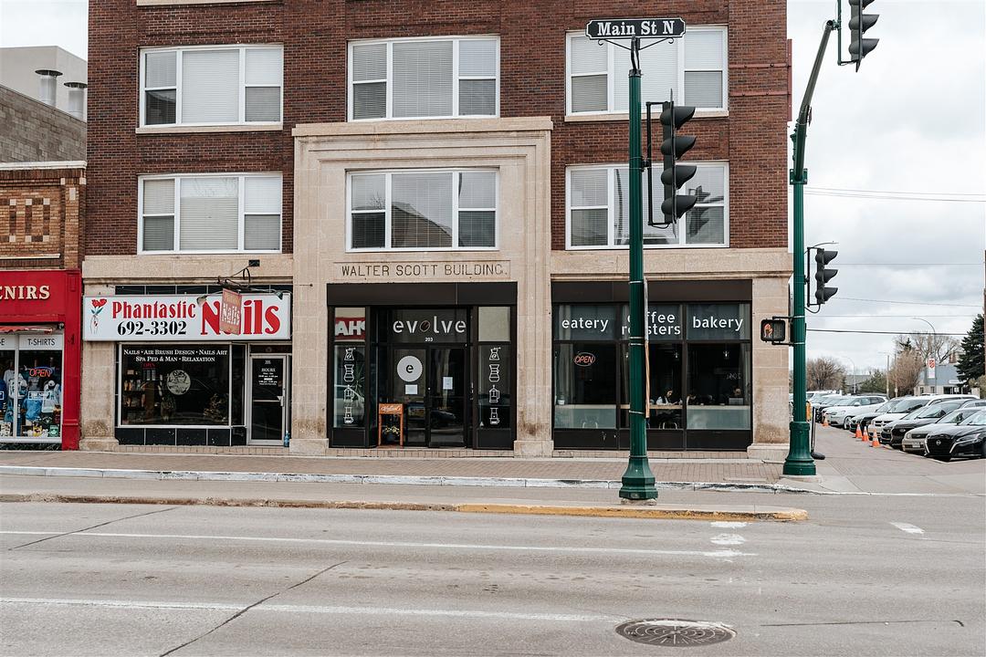 203 Main Street South, Moose Jaw, SK