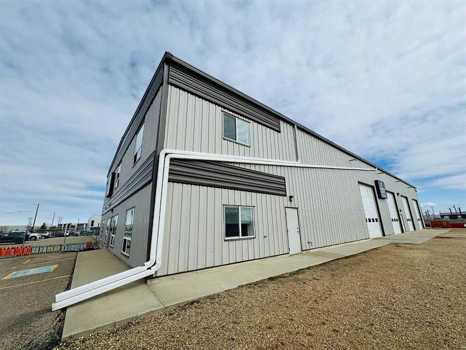 3912 68th Avenue, Leduc, AB