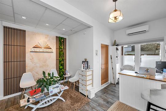689 Hoffman Avenue, Victoria, BC