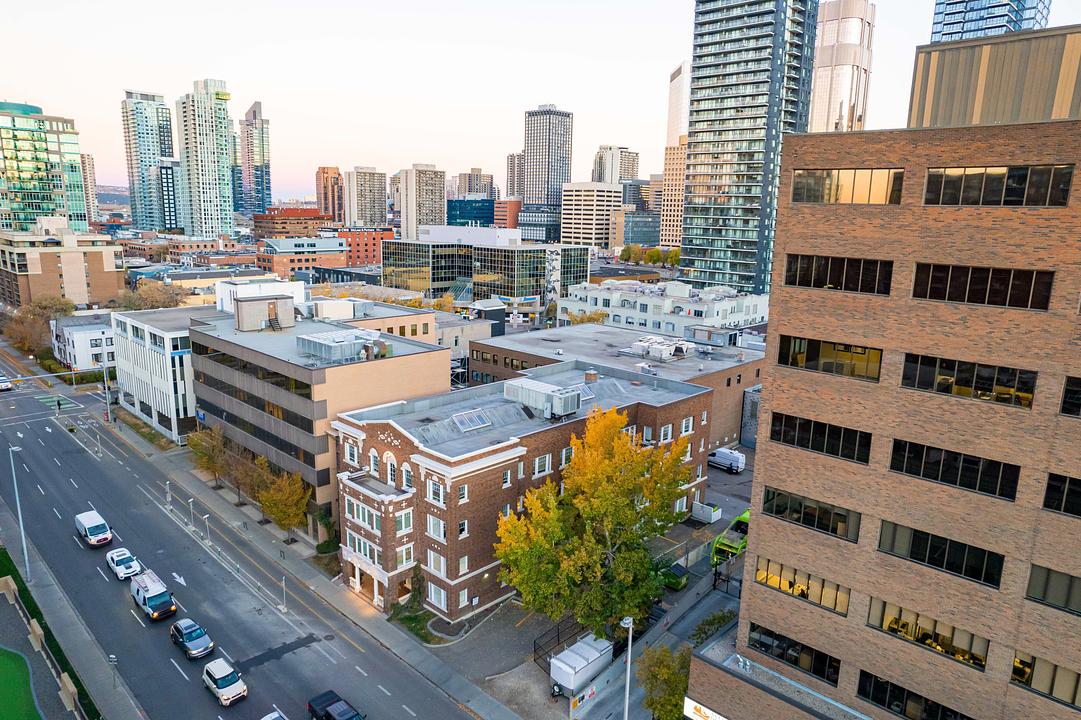 301 - 620 12 Ave SW, Calgary, AB